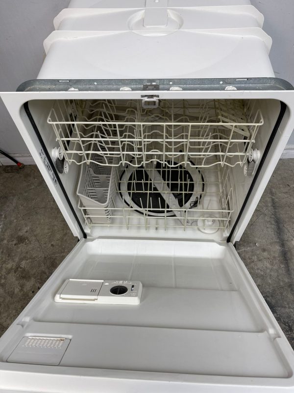 Used Whirlpool Dishwasher WDF320PADS2