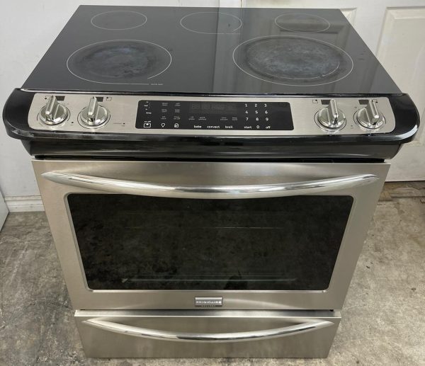 Used Frigidaire Electric Oven CGES3065PFJ