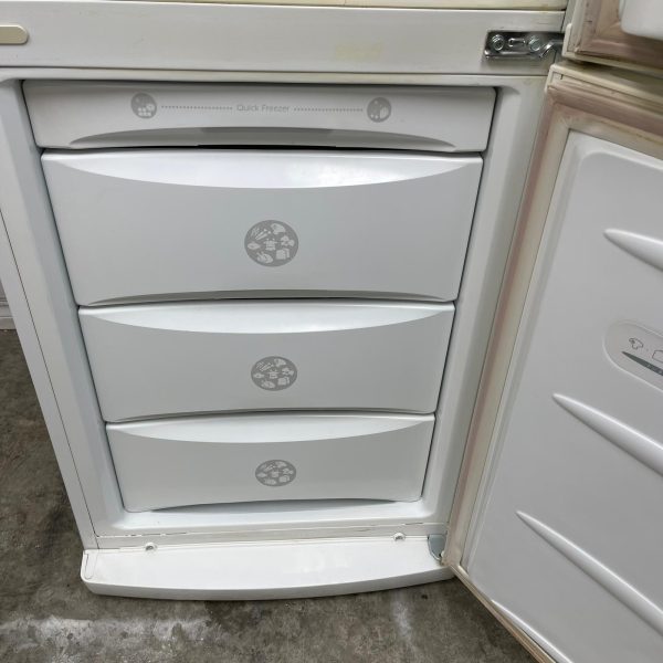 Used LG White Refrigerator GR-389R