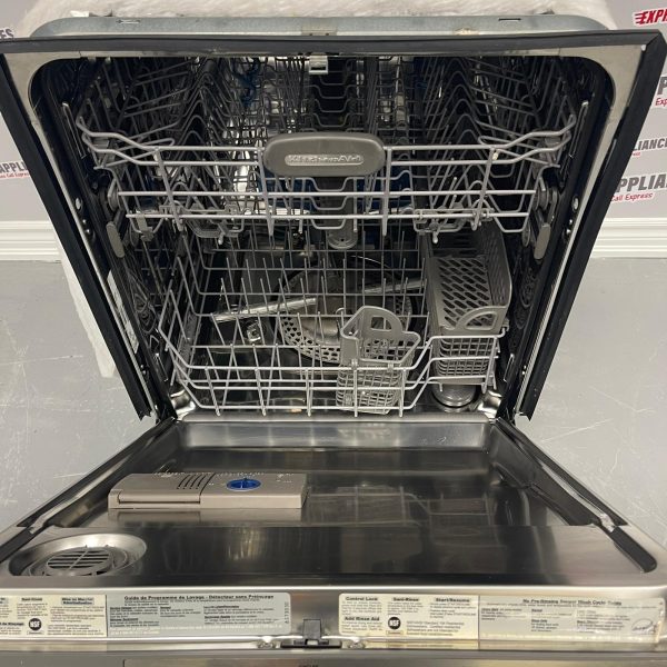 Used KitchenAid Dishwasher KUDS40FVSS4 For Sale