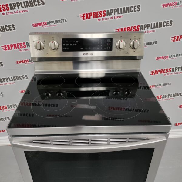 Used Samsung Electric Stove NE59R6631SS For Sale