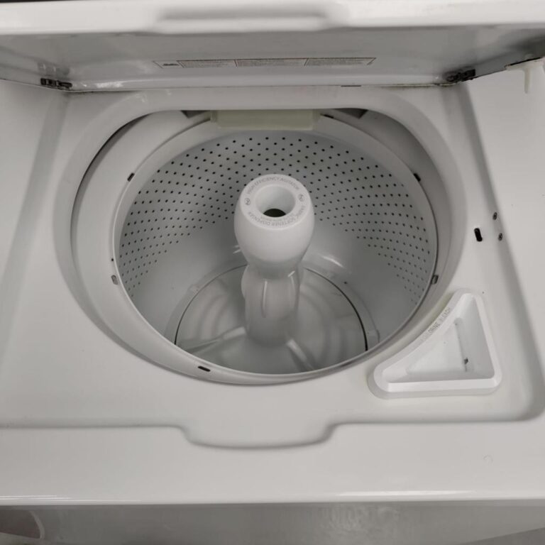 Used Whirlpool stackable Washer And Dryer GUD37ESMMDG For Sale ️