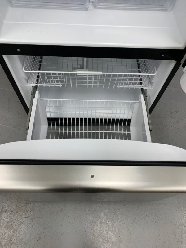 Used Kenmore Fridge 596.72253202 For Sale