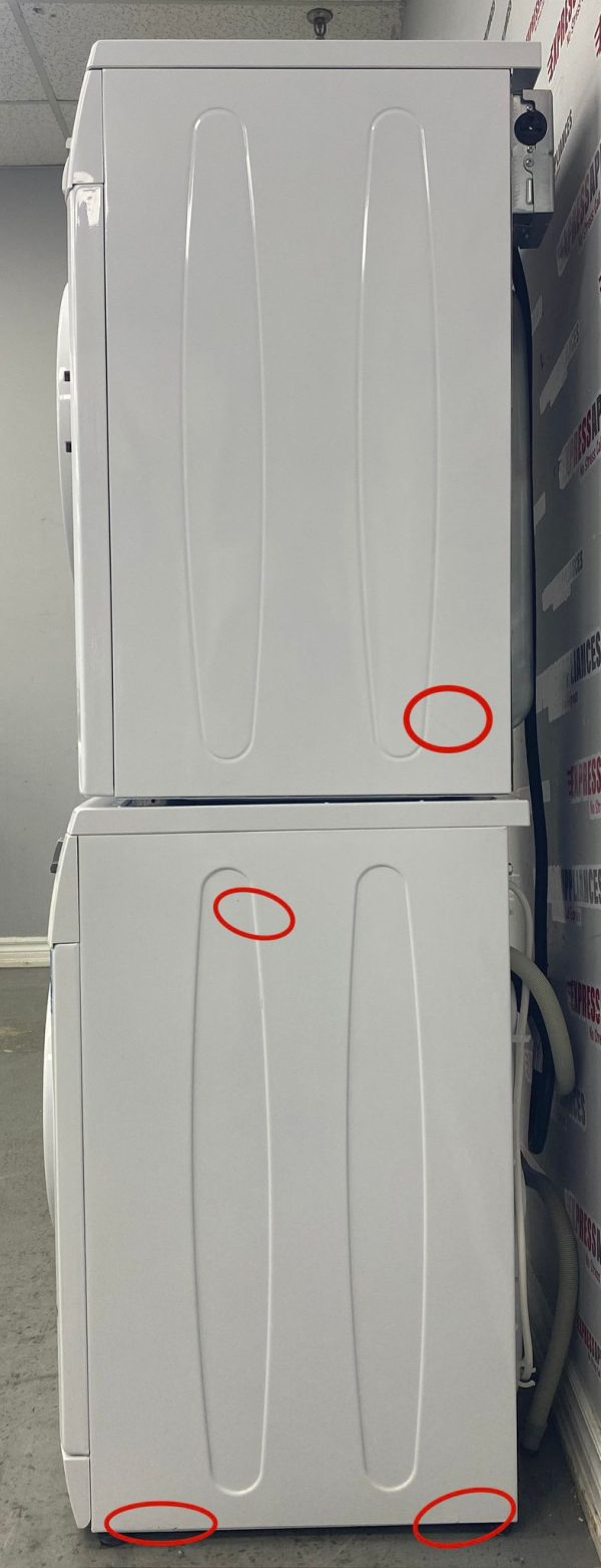 Used Blomberg Front Load 24” Washer and Dryer Stackable Set WM77120NBL01 DV17542 For Sale