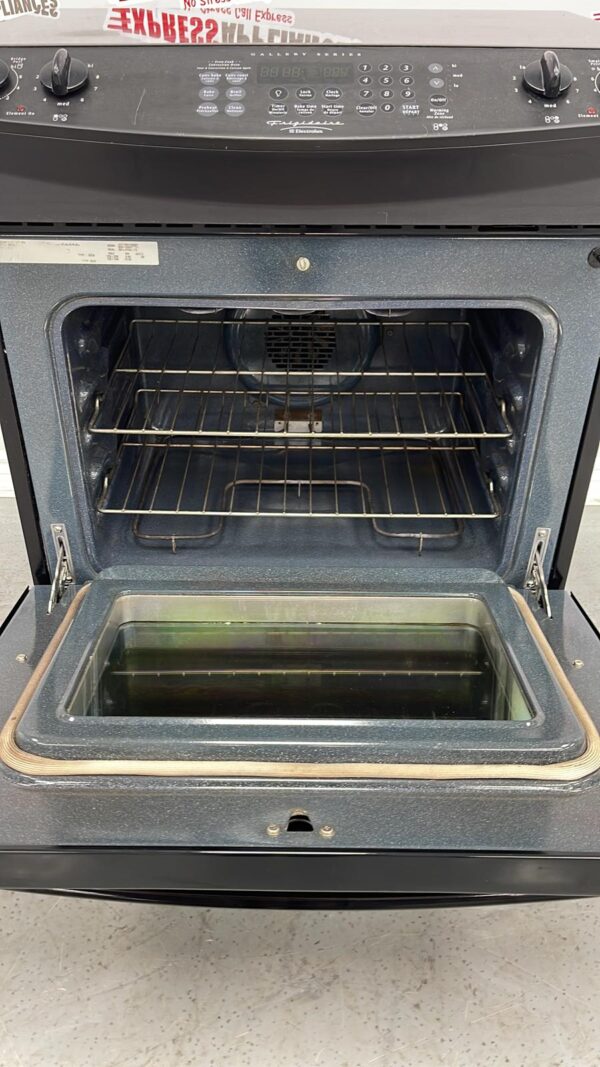 Used Frigidaire Electric Range Stove DGES388DB3 For Sale