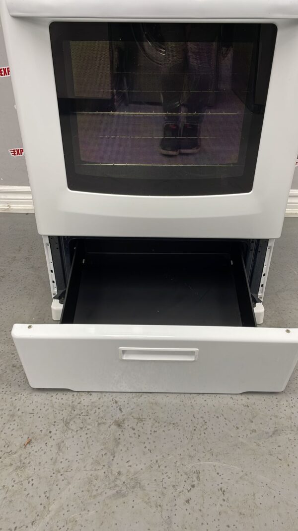 GE 24” Condo Size SLIDE-IN Electric Coil Stove For Sale