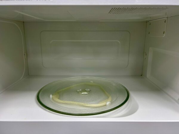 Used Whirlpool Over The Hood Microwave YWMH1162XVQ0 For Sale
