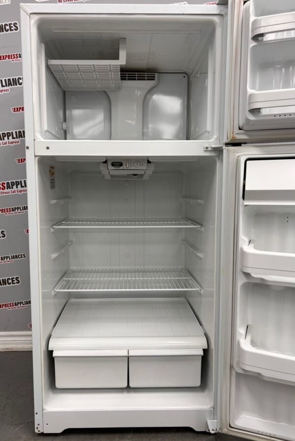 Used GE 28 Inch Refrigertor GTH16BBSXRWW For Sale
