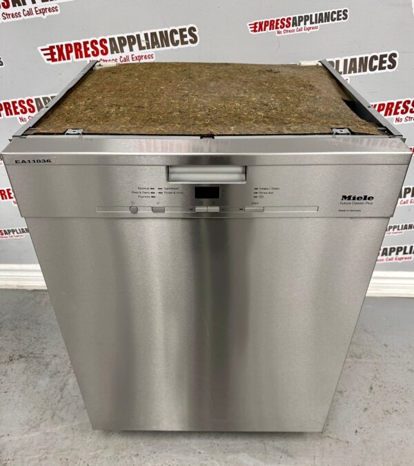 Used Miele Built-In Stainless Steel Dishwasher G4925U For Sale