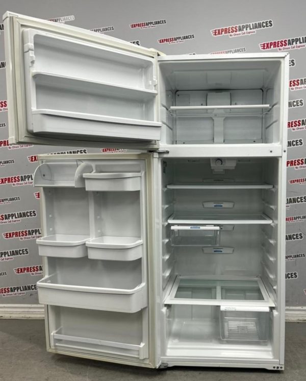 Used Whirlpool 28” Counter Depth Top Freezer Refrigerator ER8MHKXRQ01 For Sale