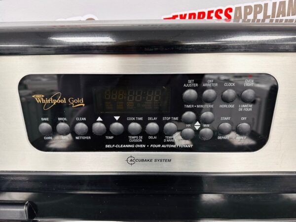 Used Whirlpool 30" Glass Top - Back Controls Range GJSP84902 For Sale