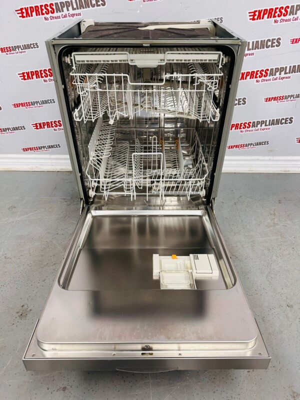 Used Miele Dishwasher G22142SCU