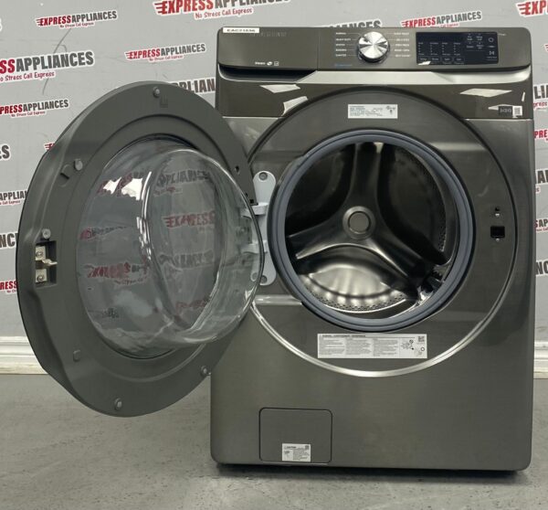 Floor Model Samsung Front Load 27” Washing Machine WF45R6100AP For Sale