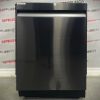 Open Box Samsung Built in 24” Dishwasher DW80R9950UGAC (1)