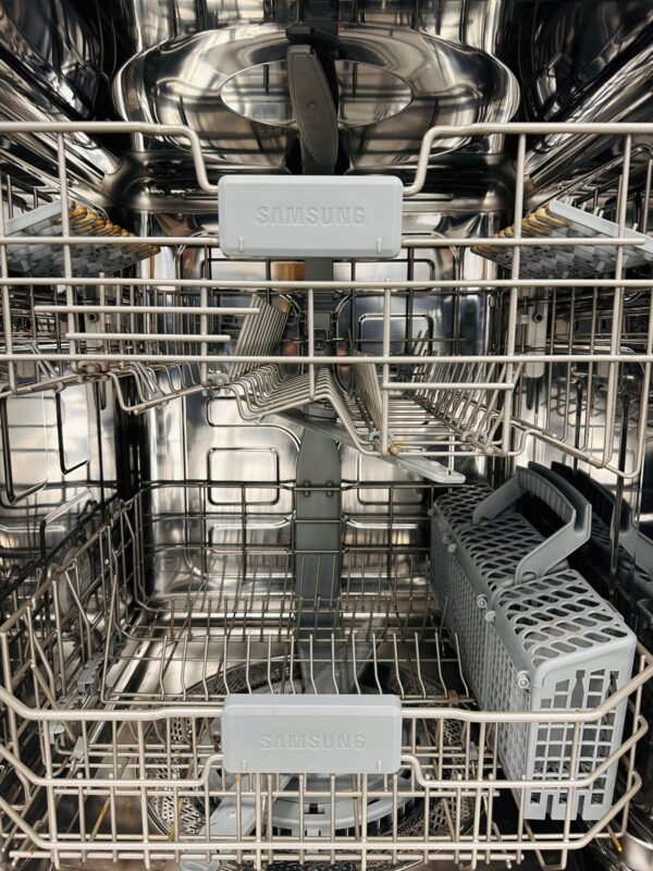 Used Samsung Dishwasher DMR78AHS/XAC