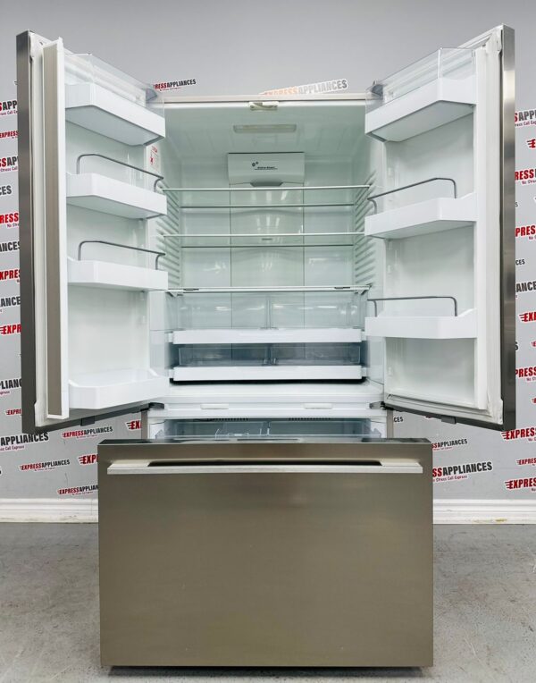 Used Counter Depth 36" Fisher&Paykel Refrigerator RF201ADUX1 For Sale