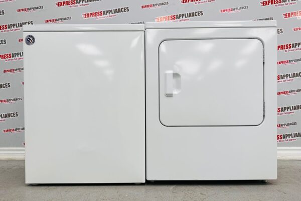 Used Inglis Top Load Washer and Dryer Side by Side Set (NEA20577, EA20573) For Sale