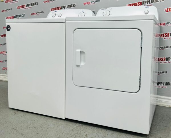 Used Inglis Top Load Washer and Dryer Side by Side Set (EA20577, EA20573) For Sale