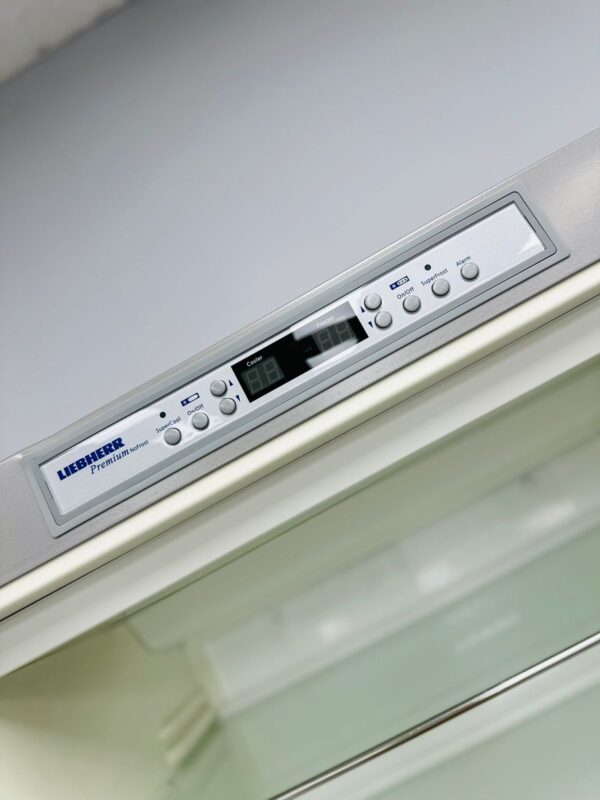 Used 30" Counter Depth Liebherr Refrigerator CS1640 For Sale