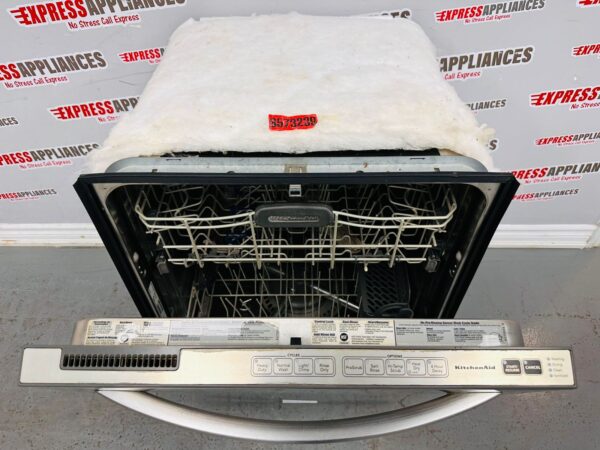 Used Architect Series II KitchenAid 24” Built-In  Dishwasher KUDS03FTSS0 For Sale