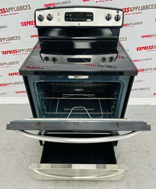 Used GE 30” Glass-Top Stove JCBP65S0M1SS For Sale