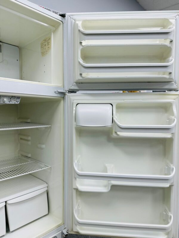 Used 28” Frigidaire Top Freezer Refrigerator FRT15HB3AW4 For Sale