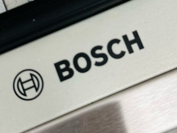 Used Bosch 500 Series 24” Built-In Dishwasher SHX55R55UC/64 For Sale (Copy)