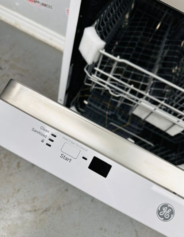 Open Box GE Portable 24" Dishwasher GPT225SGL0WW For Sale