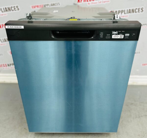 Open Box GE Built-In 24” Dishwasher GDF510PSR3SS For Sale
