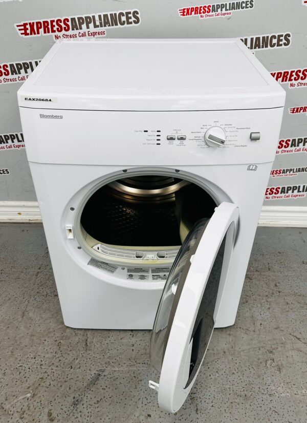 Used Blomberg 24" Stackable Dryer DV17542 For Sale