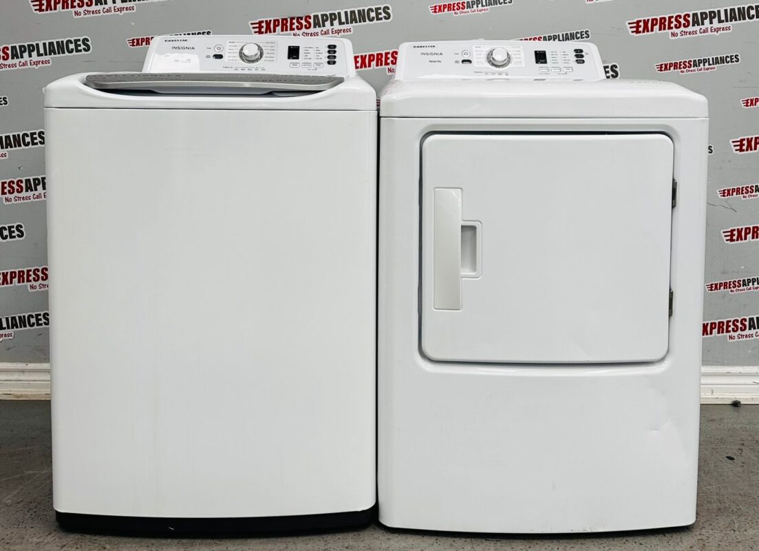 Used Insignia 27" Top Load Washer and Dryer NSTWM41WH8A, NSFDRE67WH8A