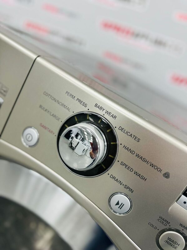 Used 27” Stackable Steam LG Front Load Washing Machine WM2301HS For Sale