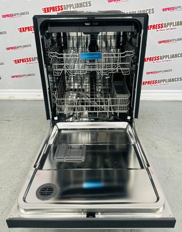 Open Box KitchenAid 24” Built-in Dishwasher KDFE204KPS1 For Sale