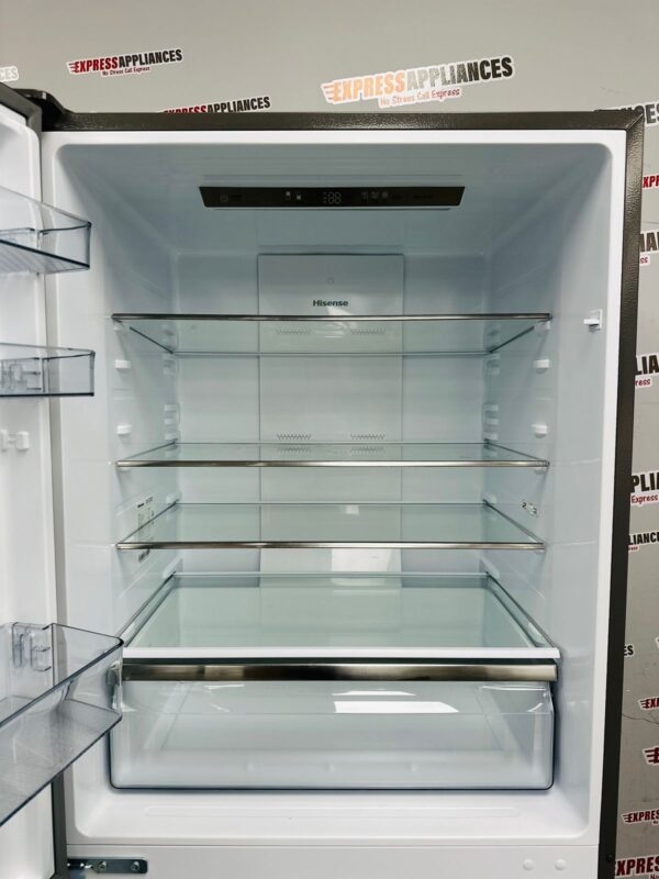 Open Box Hisense Counter Depth Bottom Mount 31” Refrigerator RB17A2CSE For Sale