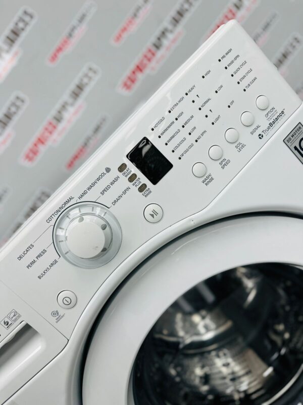 Used LG 27”Front Load Washer and Dryer Set WM2140CW, DLE3777W For Sale