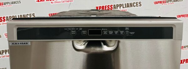 Used Whirlpool 24” Built-In Dishwasher WDF560SAFM0 For Sale