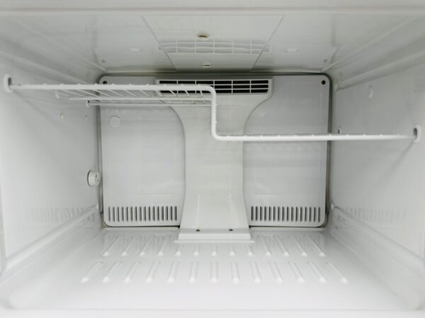 Used GE Top Freezer 28” Refrigerator GTS18EBSARWW For Sale