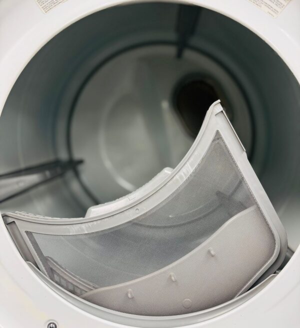 Used Samsung 27” Stackable Washer and Dryer Set WF210ANW/XAC, DV220AEW/XAC For Sale
