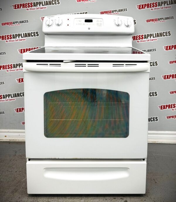 Used GE Freestanding Glass 30” Stove JCBP68DM2WW For Sale
