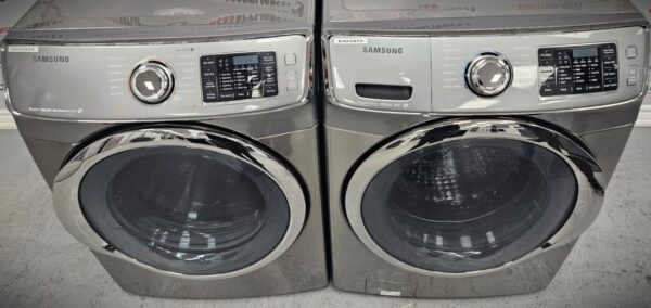 Used Samsung Stackable 27” Washer and Dryer Set WF42H5600AP DV42H5600EP For Sale