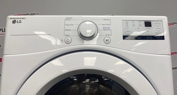 Open Box LG 27” Front Load Washing Machine and Dryer Stackable Set WM3400CW DLE3400W For Sale