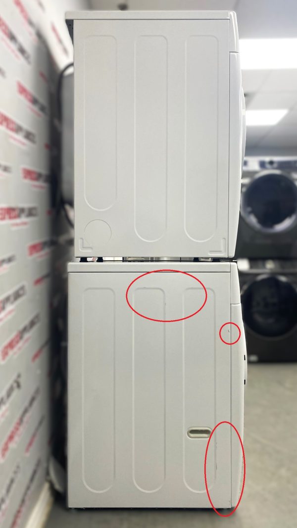 Open Box LG 27” Front Load Washing Machine and Dryer Stackable Set WM3400CW DLE3400W For Sale