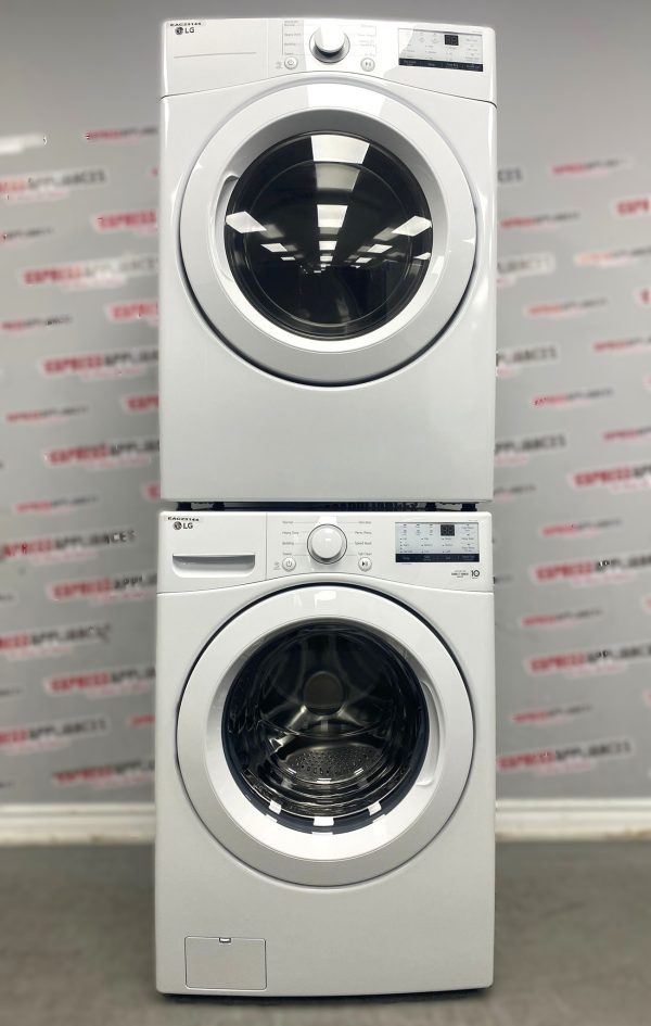 Open Box LG 27” Front Load Washing Machine and Dryer Stackable Set WM3400CW DLE3400W For Sale