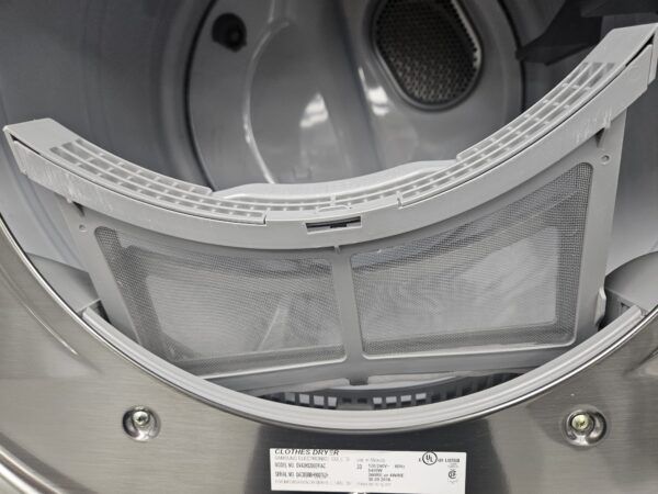 Used Samsung Stackable 27” Washer and Dryer Set WF42H5200AP DV42H5200EP For Sale