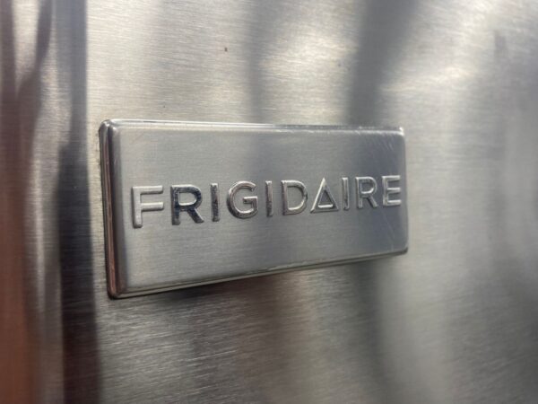 Used Frigidaire Top Freezer 30” Refrigerator FFHT1821QS0 For Sale