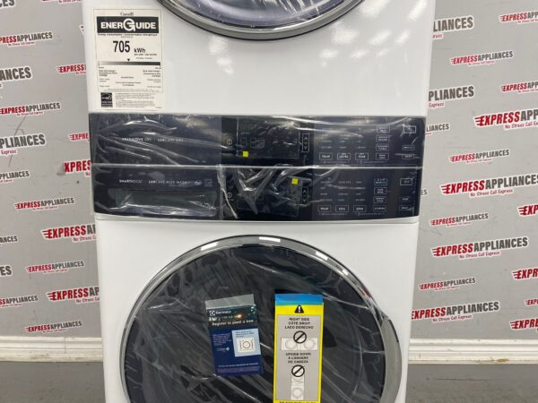 Open Box Electrolux Front Load Laundry Center Washer/Dryer 27” Tower ELTE760CAW0 For Sale