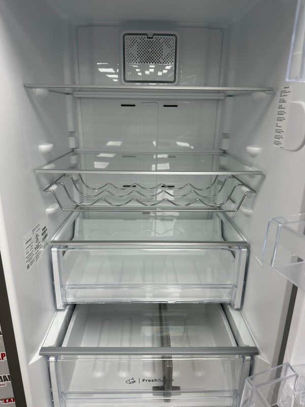 Used Whirlpool 24” Counter Depth Bottom Freezer Refrigerator URB551WNGZ For Sale