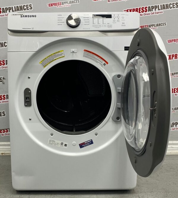 Open Box Samsung 27” Stackable Electric Dryer DVE45T6005W For Sale