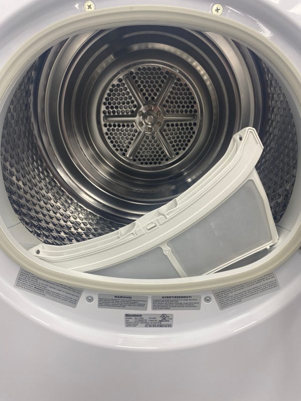 Used Blomberg 24” Stackable Electric Dryer DV17542 For Sale