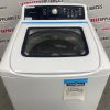 Open Box Frigidaire 27” Top Load Washing Machine FFTW4120SW2 top